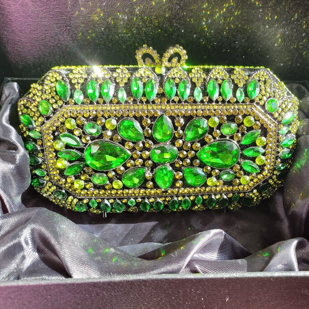 Sparkling Gems Green Crystal Clutch Purse Evening Bag NWT